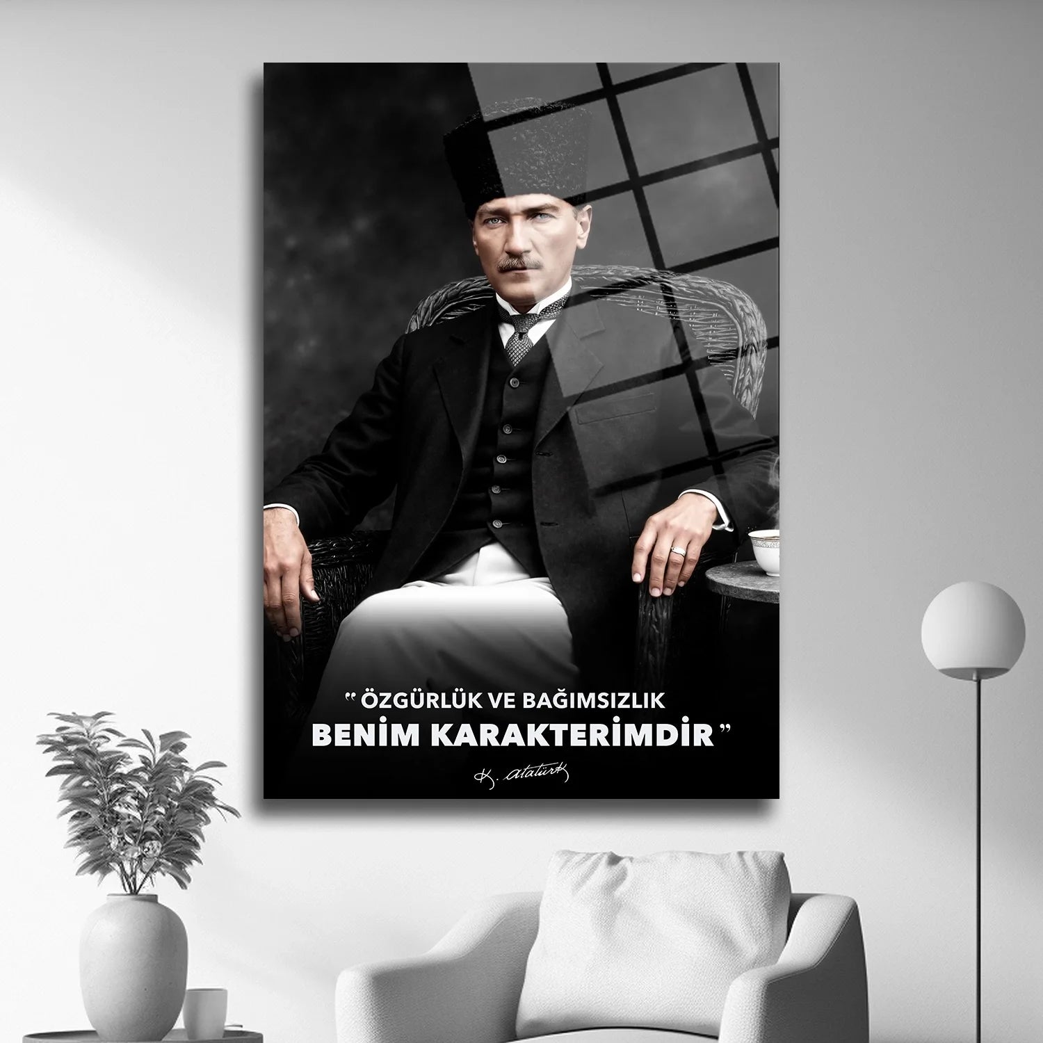 Atatürk – Özgürlük ve Bağımsızlık Benim Karakterimdir Cam Tablo